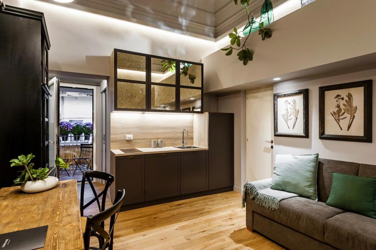 Ferrini Home - Rindone 6 Catania Bagian luar foto
